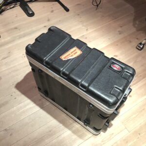 19" case